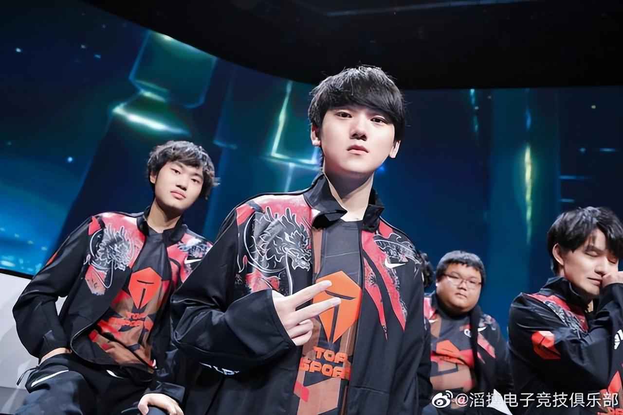 据佩杜拉透 据佩杜拉透