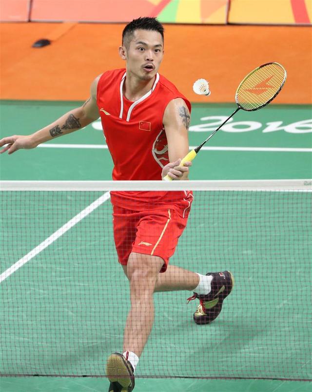 在赛后庆祝 在赛后庆祝