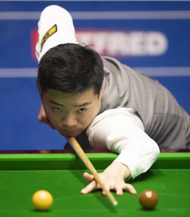 在早期轮次 在早期轮次