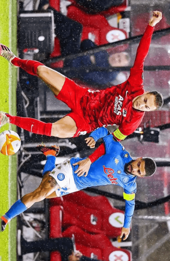 当他在奔波 当他在奔波