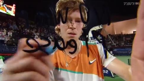 场比赛中面 场比赛中面