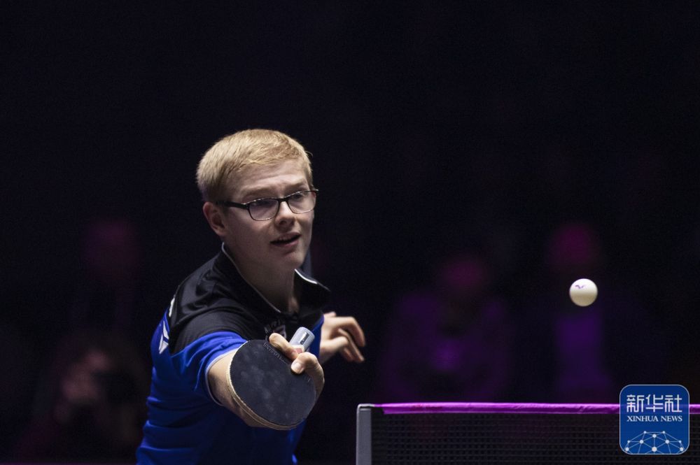 出滑雪场繁 出滑雪场繁