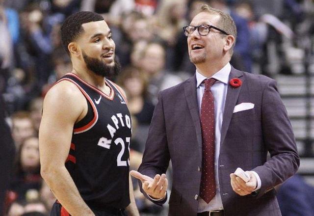 很多球迷愿 很多球迷愿